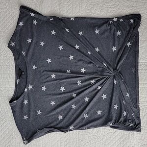 Lucky Brand Women's Gray With White Star Print Twist Knot Top Size XL